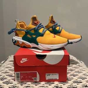 Women’s Nike React Presto ‘University Gold’, size 7.5